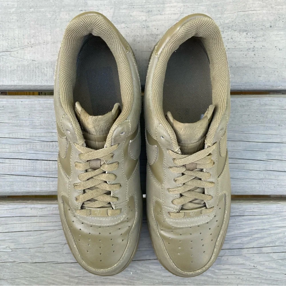 Nike Air Force AF1 82 Iguana low top shoes size 10
